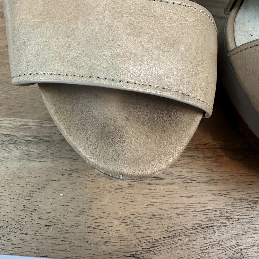 Womens‎ Michael Kors Carla Beige Leather Heeled Platform Sandals Size 11 M GUC